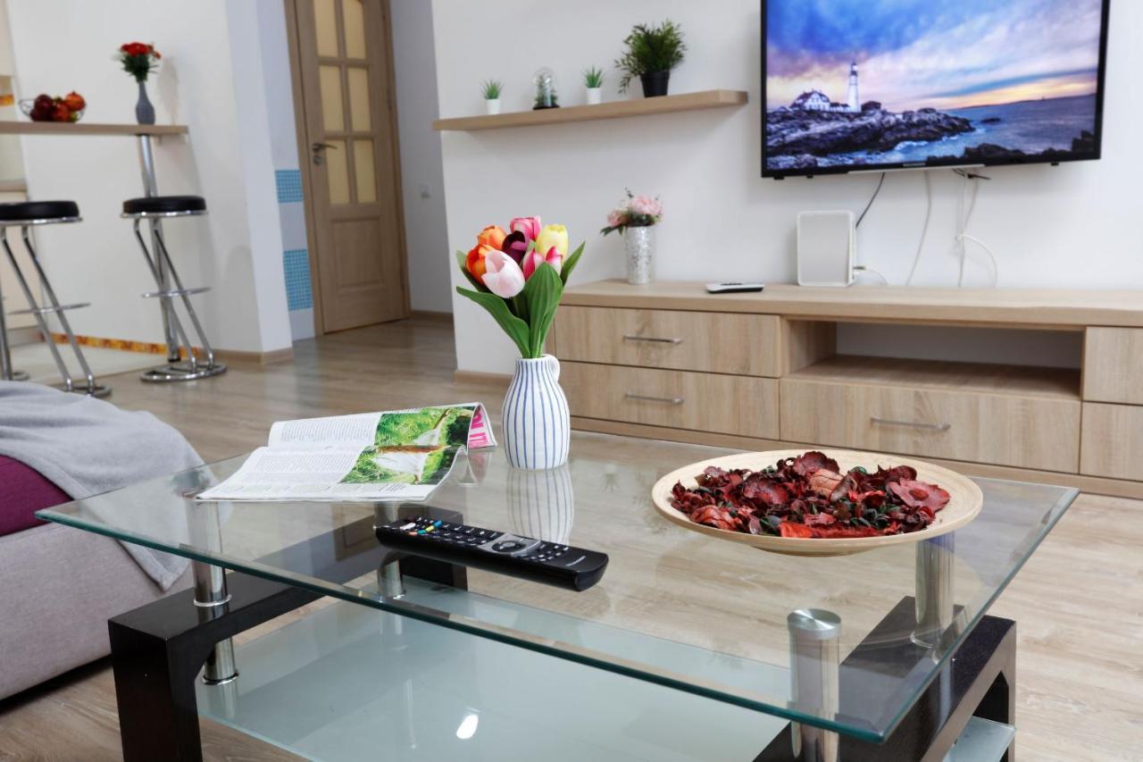 בוקרשט Cozy Apartment With A View מראה חיצוני תמונה